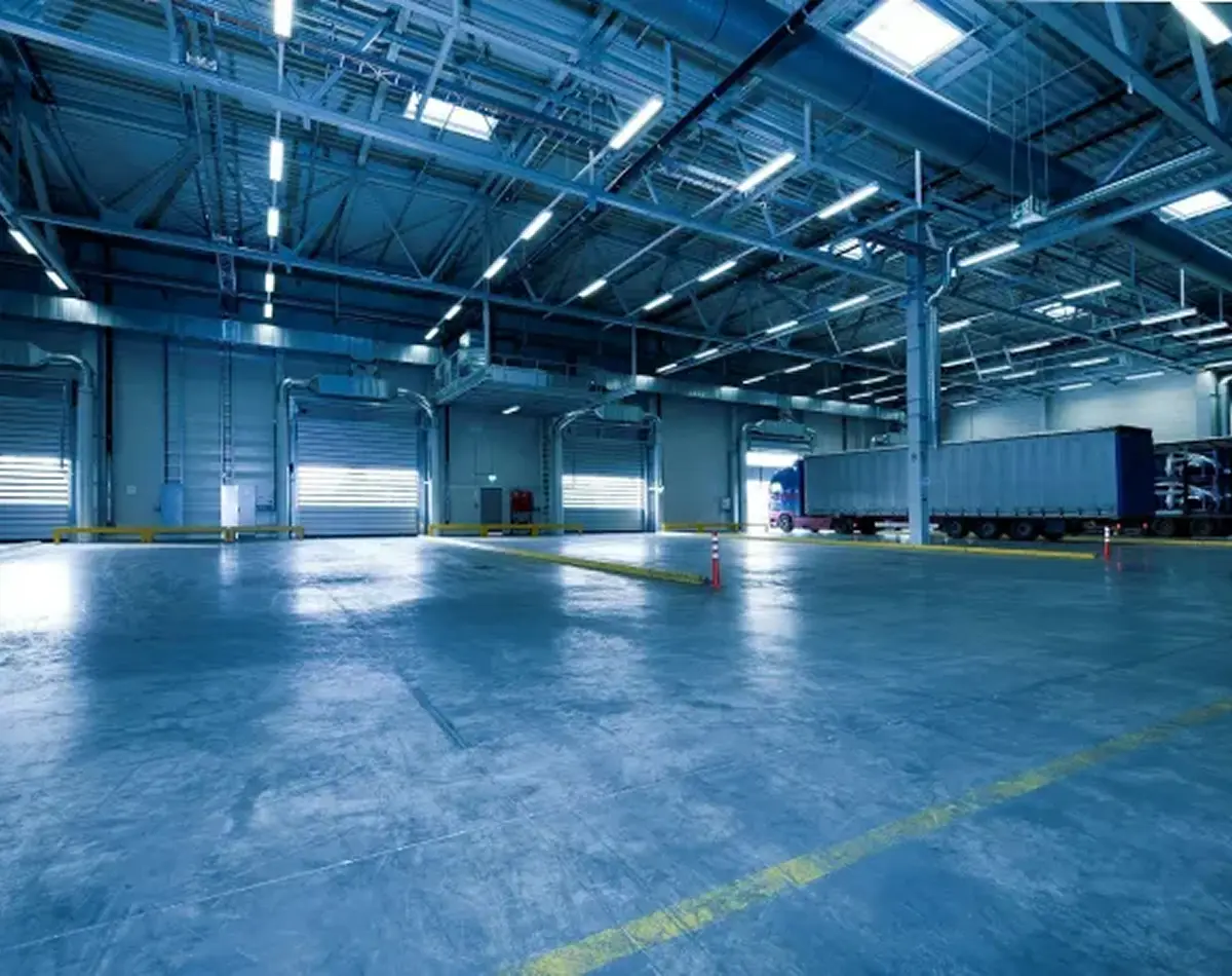 Curatenia in depozite si hale industriale: ce trebuie sa ai in vedere